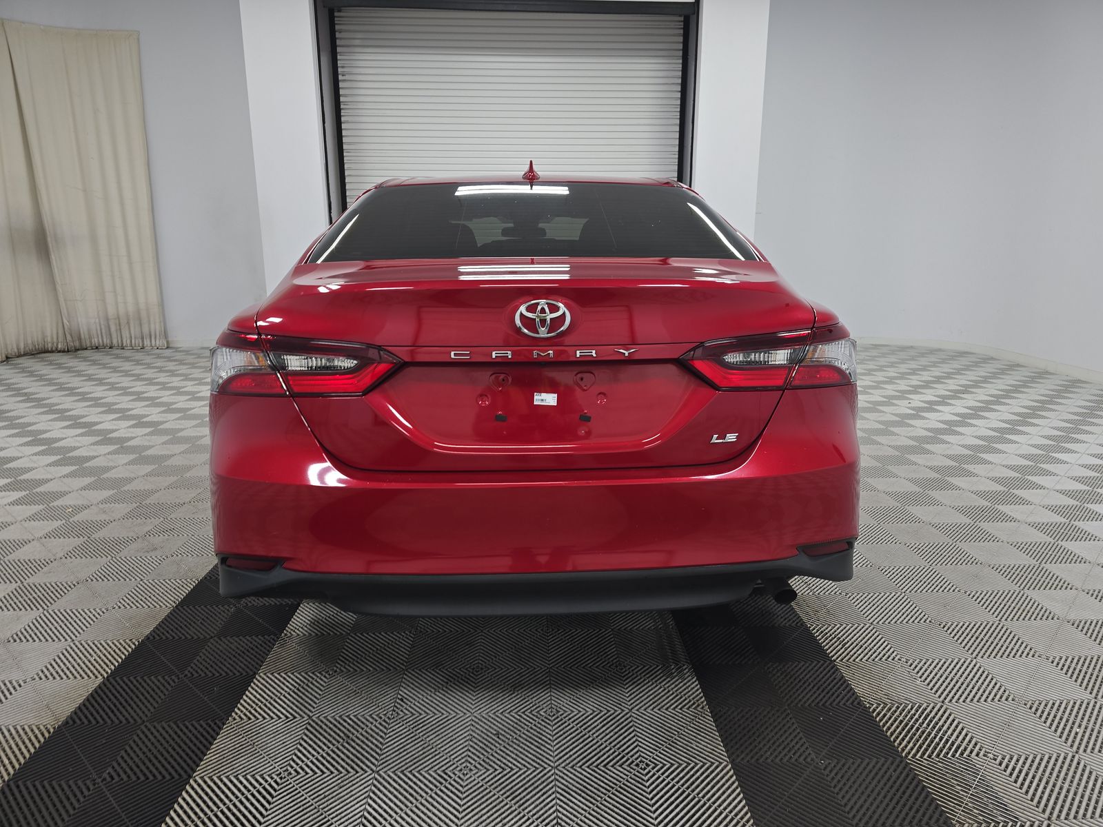 2023 Toyota Camry LE FWD