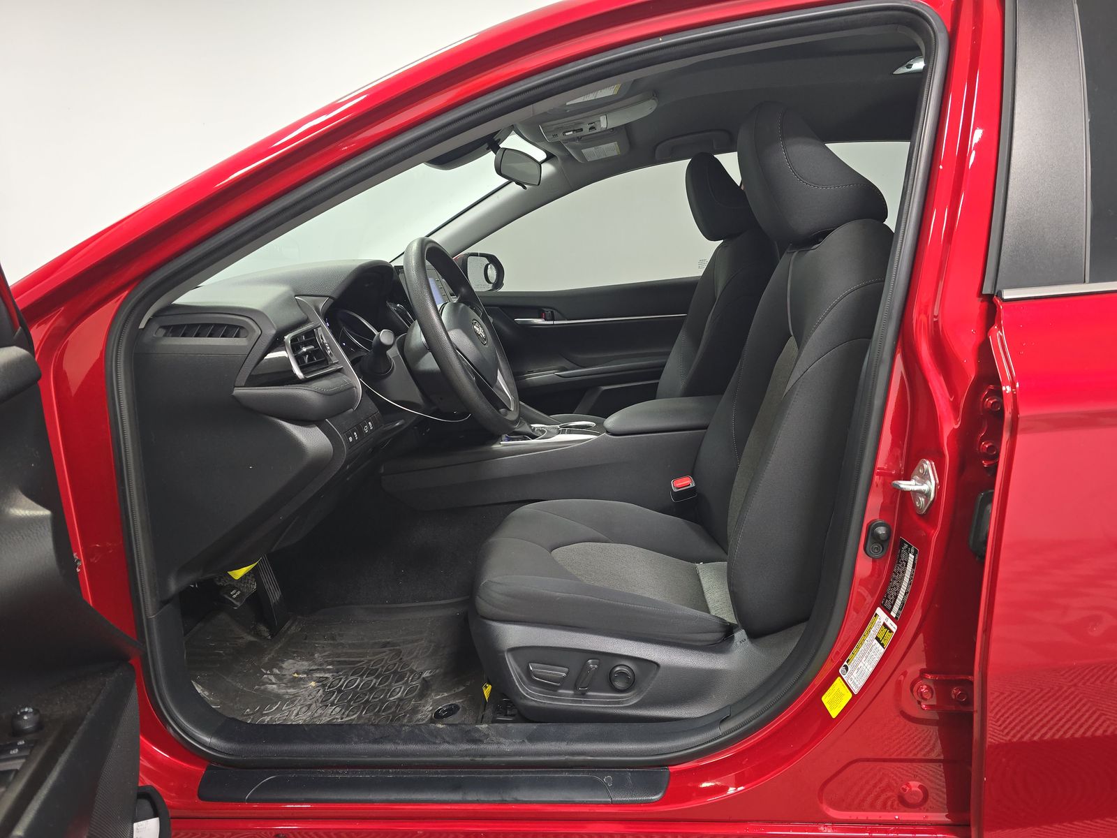 2023 Toyota Camry LE FWD