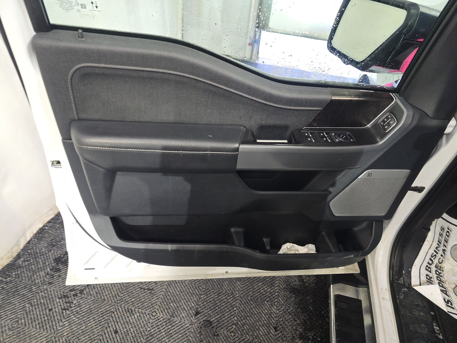 2023 Ford F-150 Lariat AWD