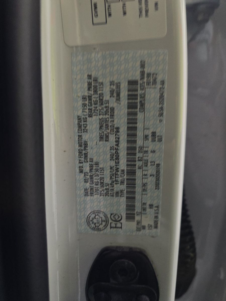 2023 Ford F-150 Lariat AWD