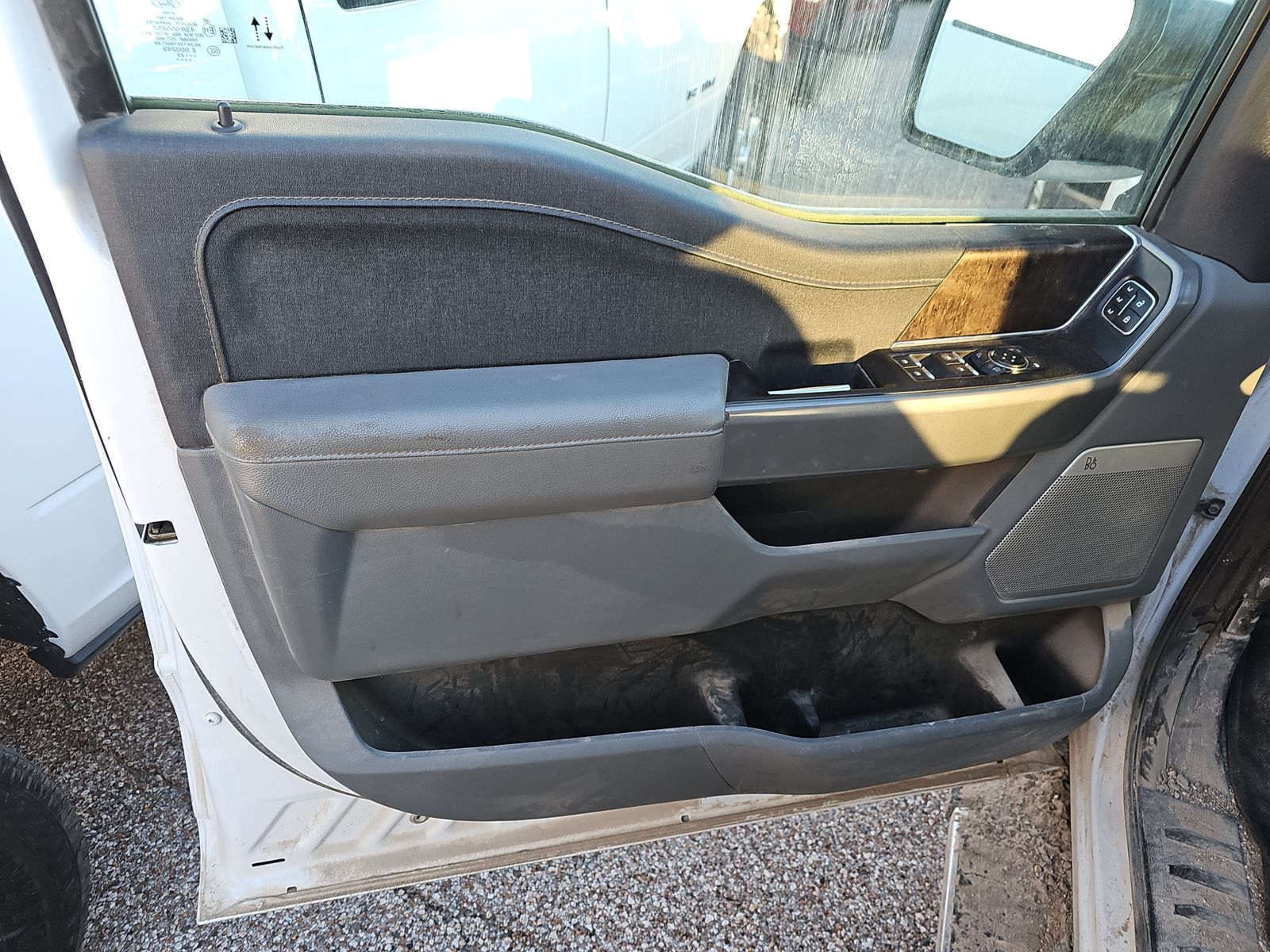 2023 Ford F-150 Lariat AWD