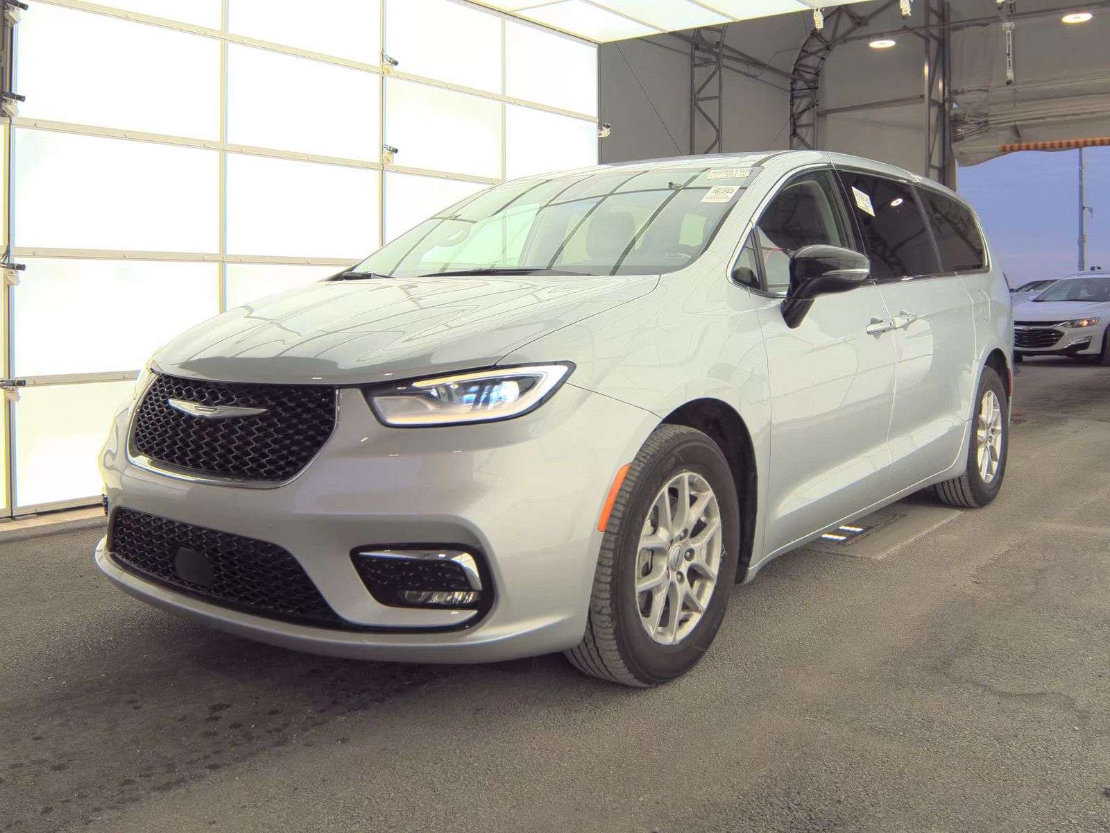 2024 Chrysler Pacifica Touring L FWD