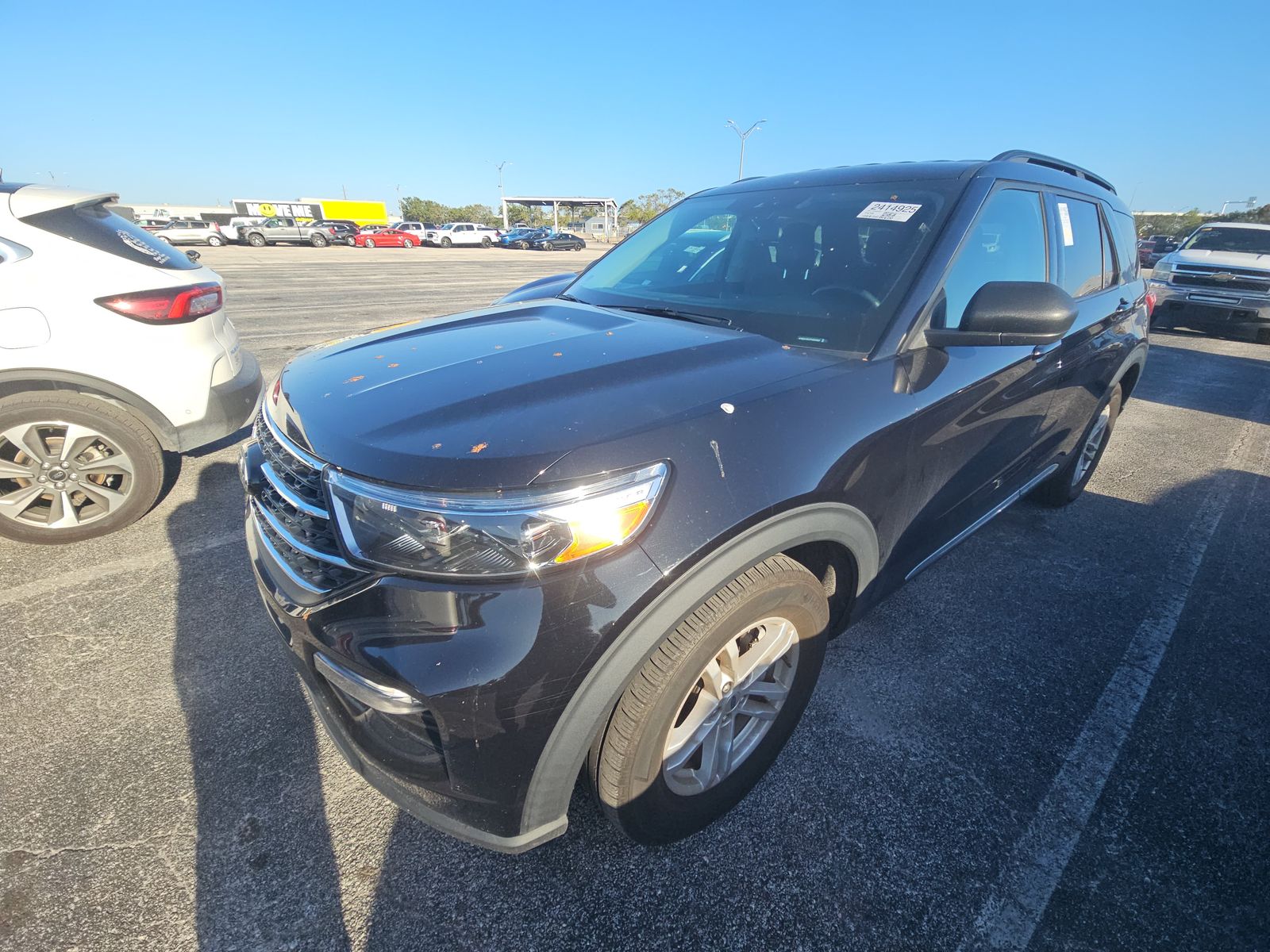 2023 Ford Explorer XLT RWD