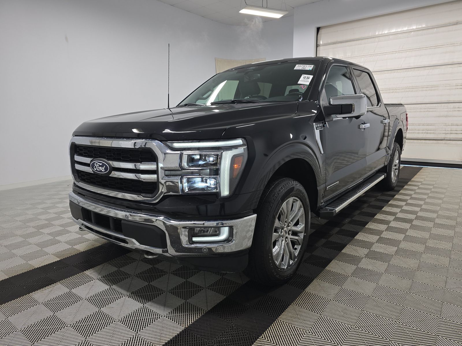 2024 Ford F-150 Hybrid Lariat AWD