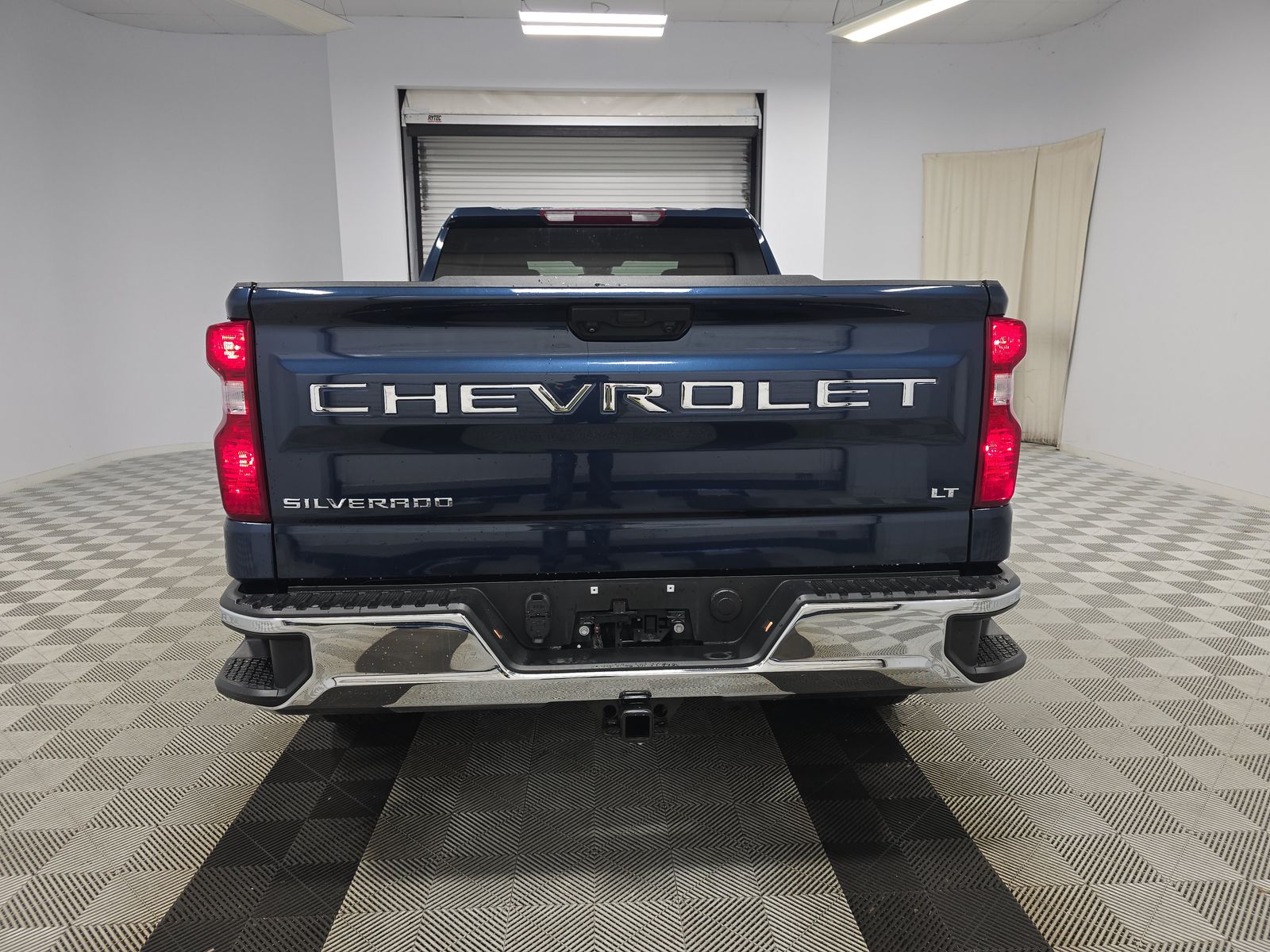 2023 Chevrolet Silverado 1500 LT AWD