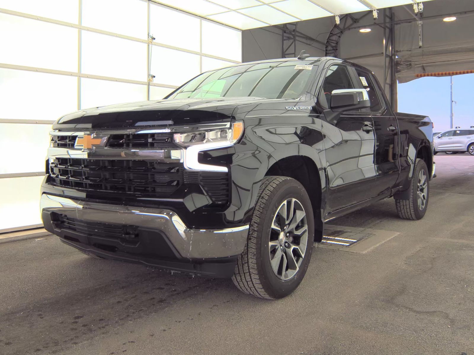 2022 Chevrolet Silverado 1500 LT AWD