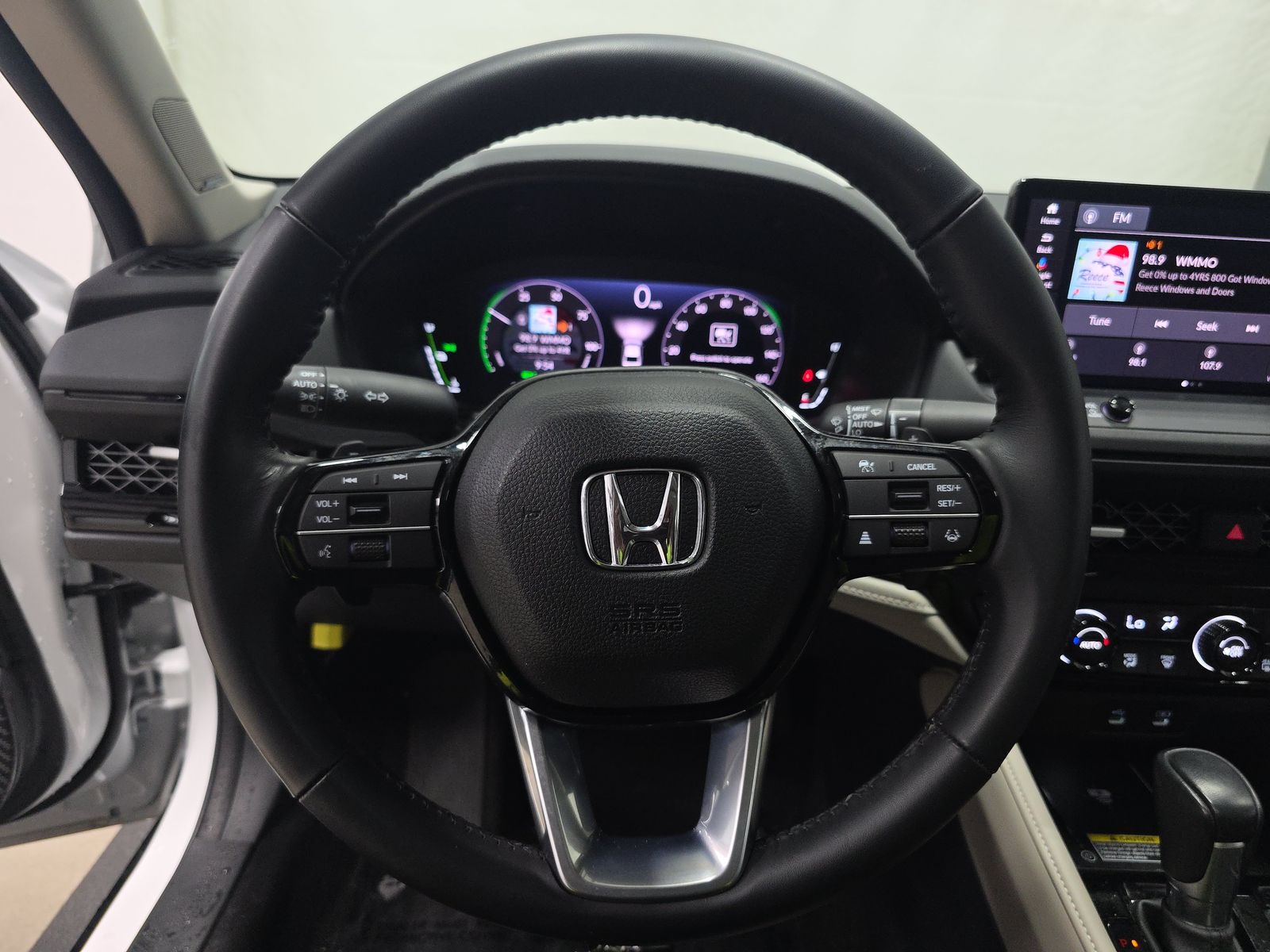 2023 Honda Accord Hybrid Touring FWD