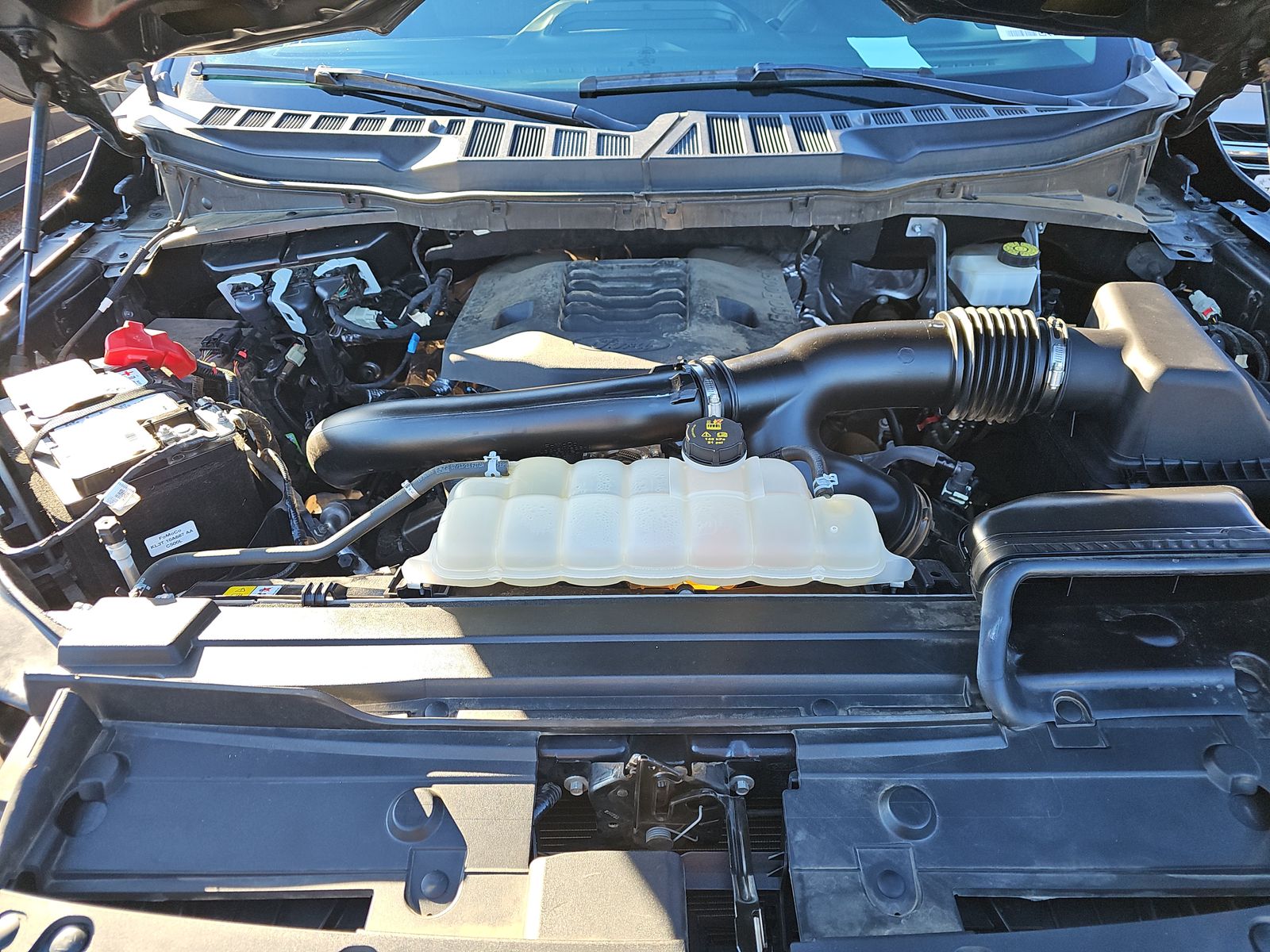 2023 Ford F-150 XLT AWD