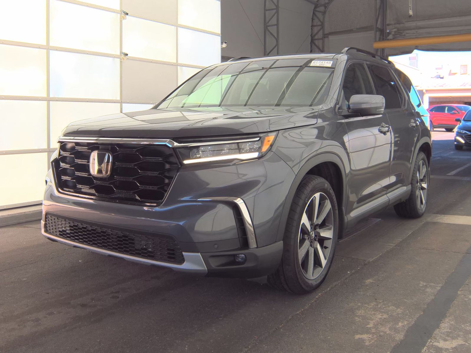 2023 Honda Pilot Touring FWD
