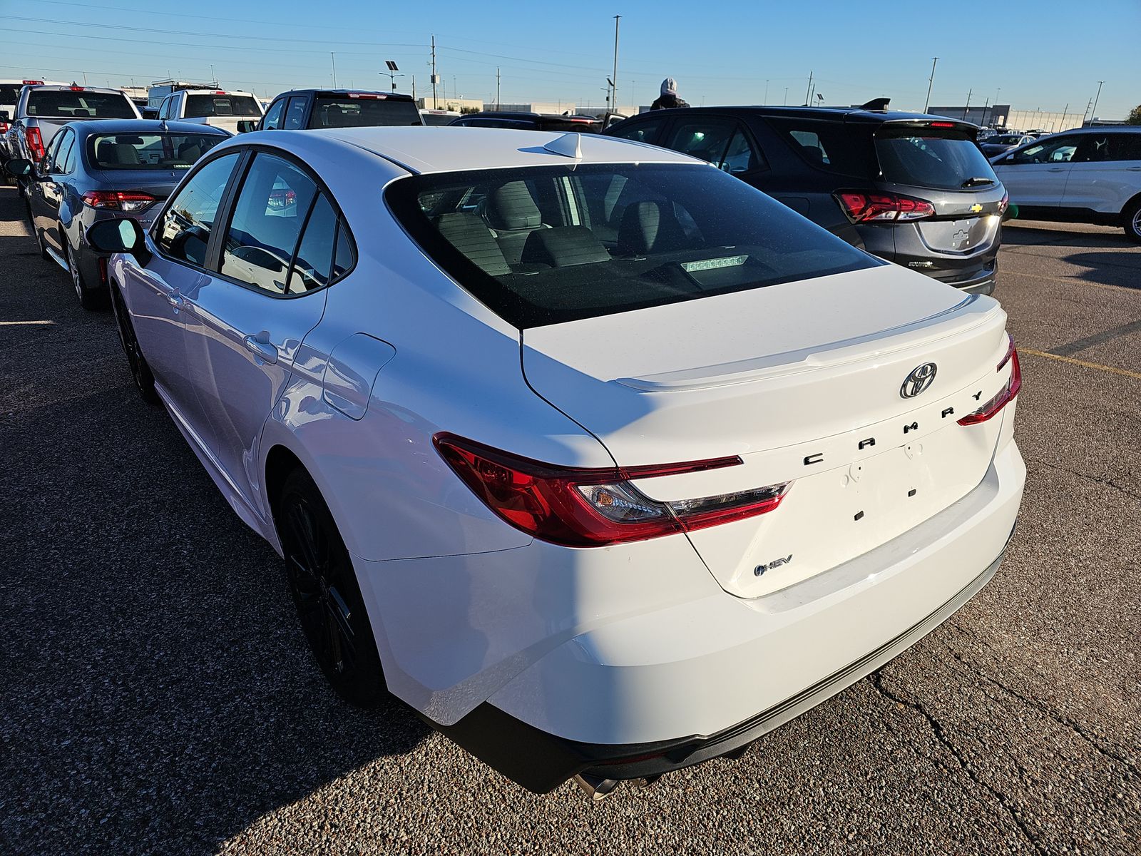 2025 Toyota Camry SE FWD