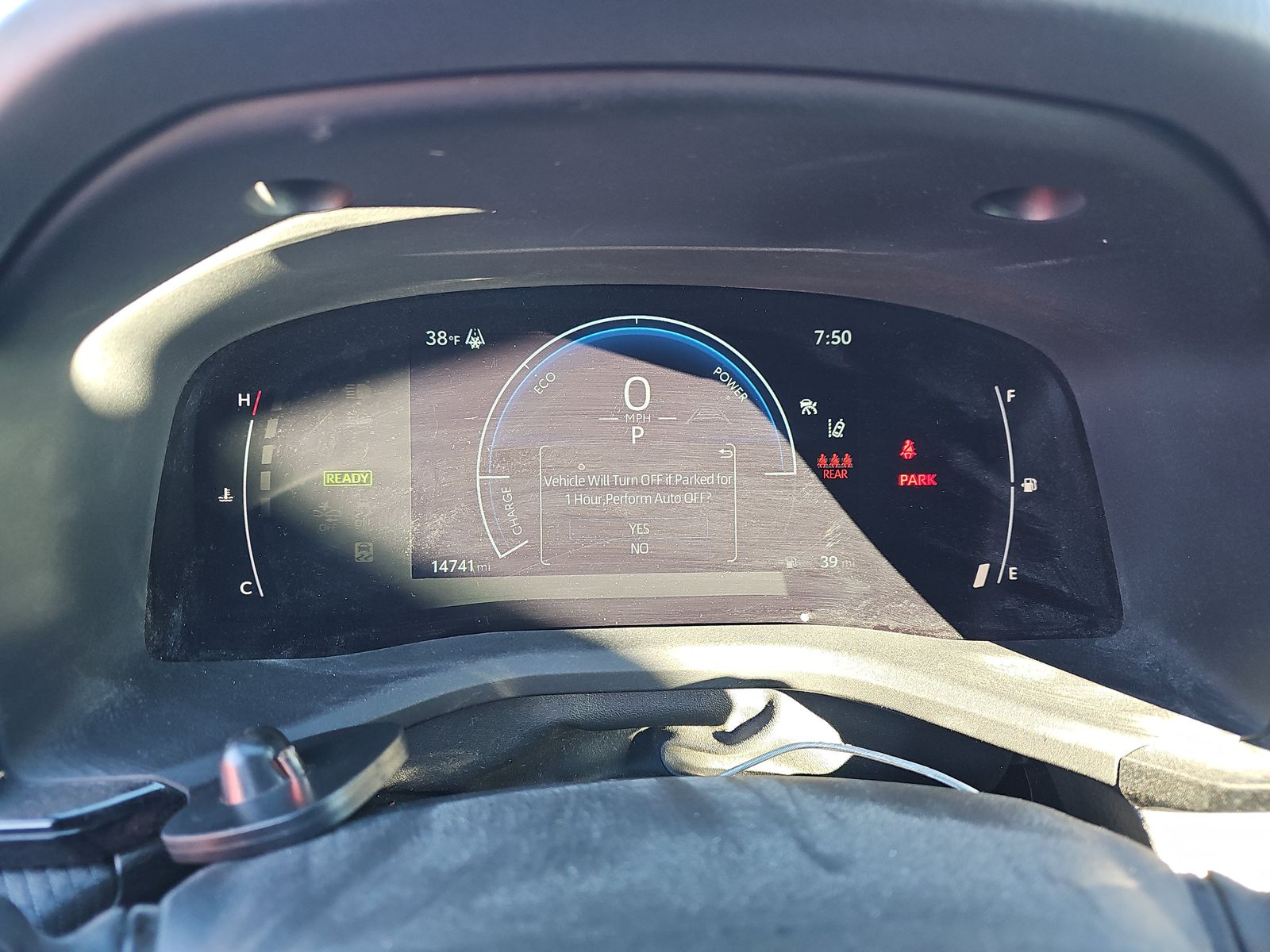 2025 Toyota Camry SE FWD