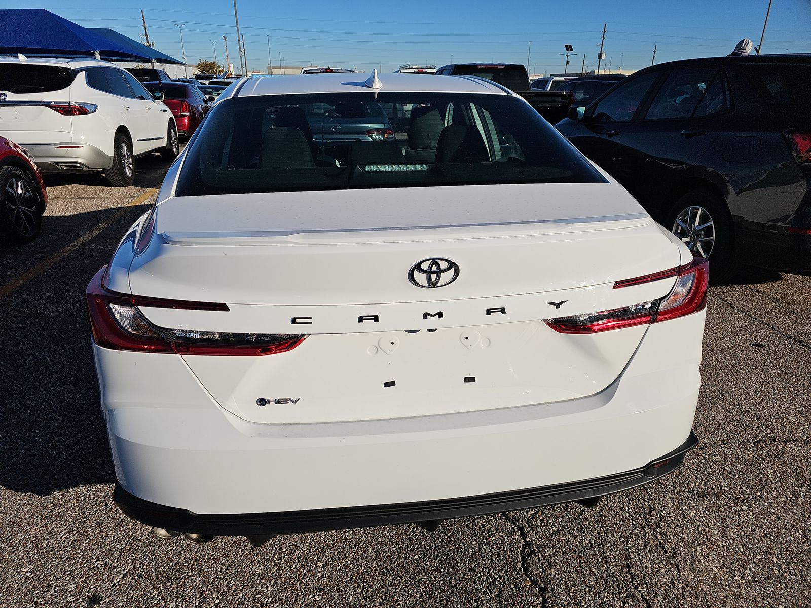 2025 Toyota Camry SE FWD