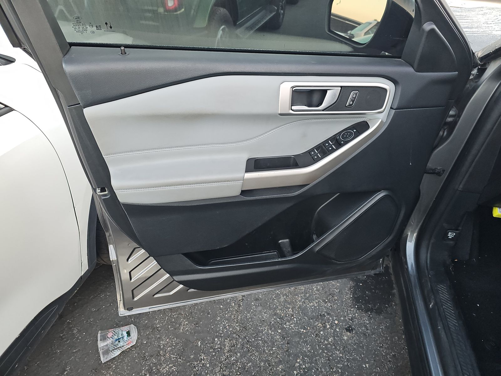 2023 Ford Explorer XLT FWD