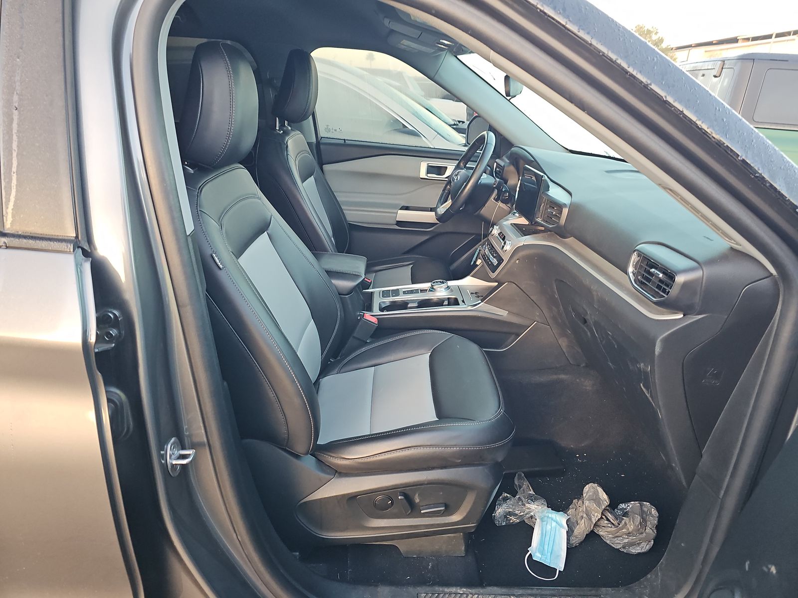 2023 Ford Explorer XLT FWD