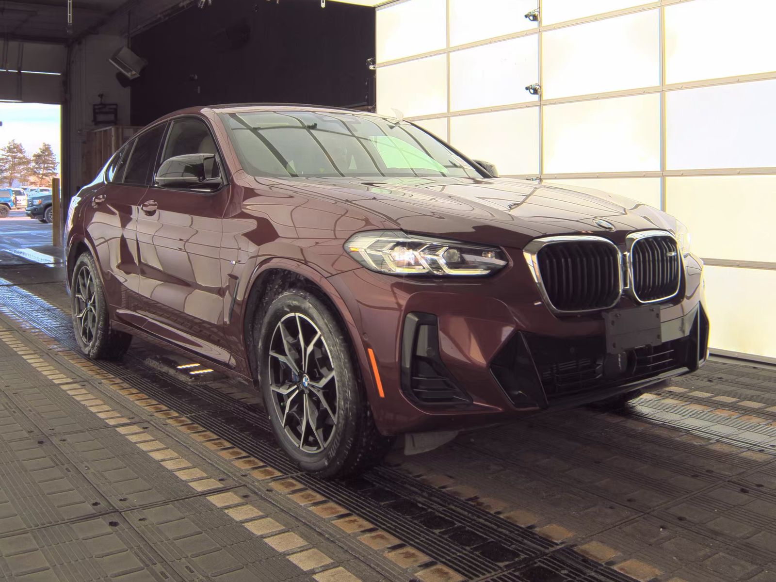 2022 BMW X4 M40i AWD