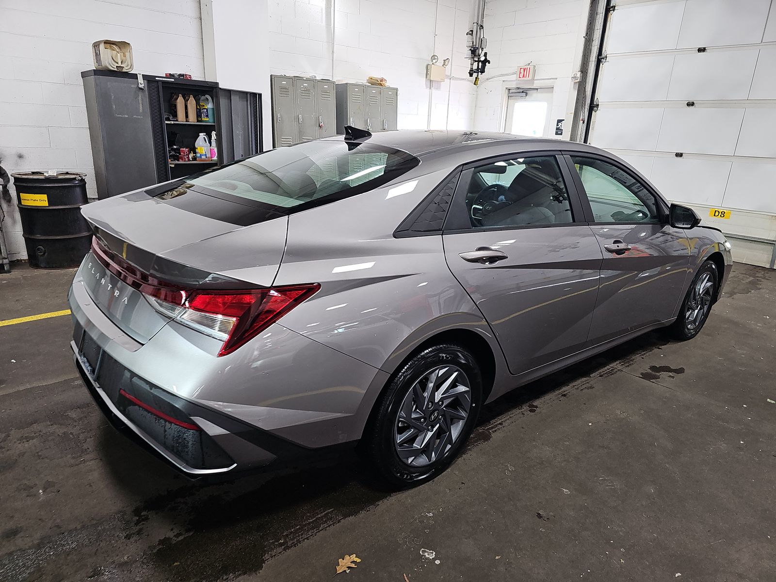 2024 Hyundai Elantra SEL FWD