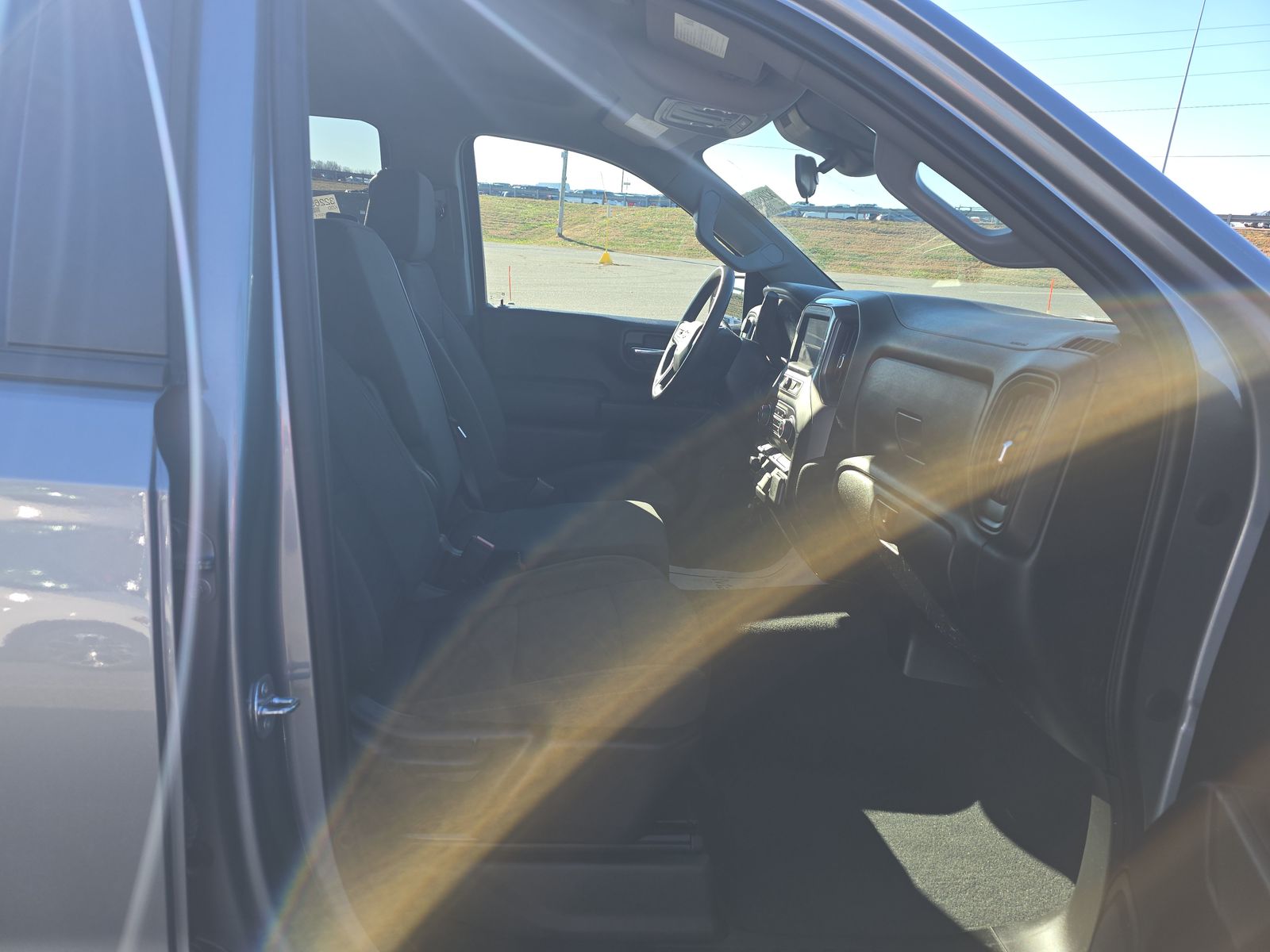 2023 Chevrolet Silverado 1500 Custom AWD