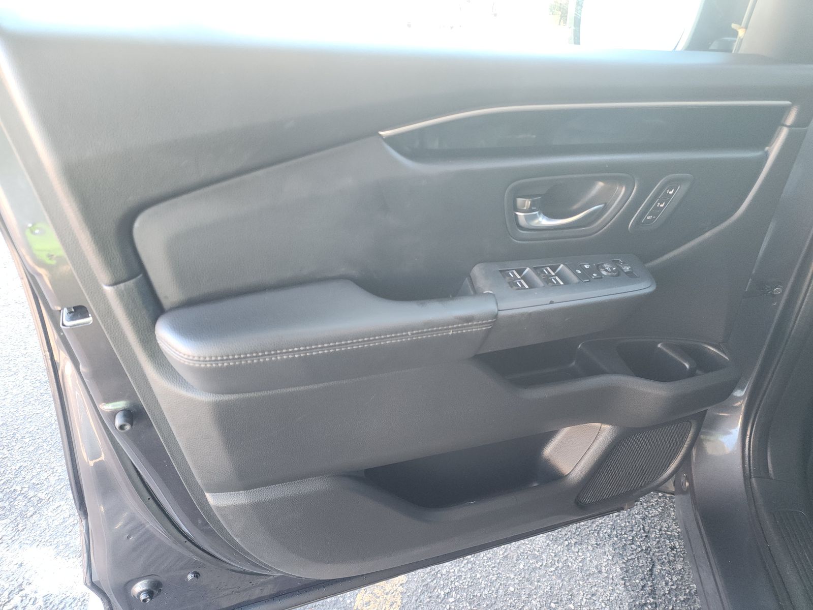 2023 Honda Pilot Touring FWD