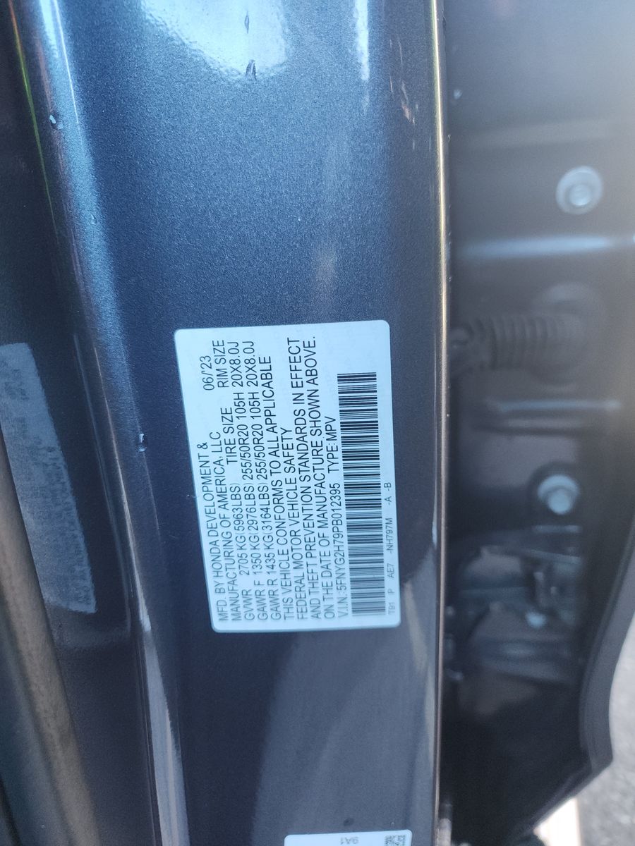 2023 Honda Pilot Touring FWD