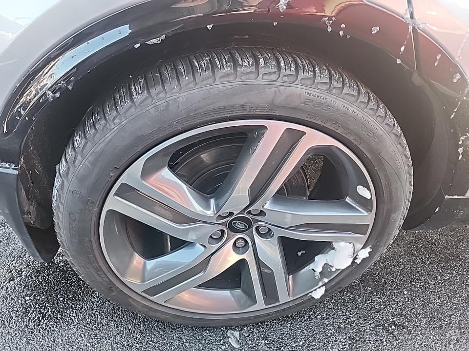 2023 Land Rover Discovery Metropolitan Edition AWD