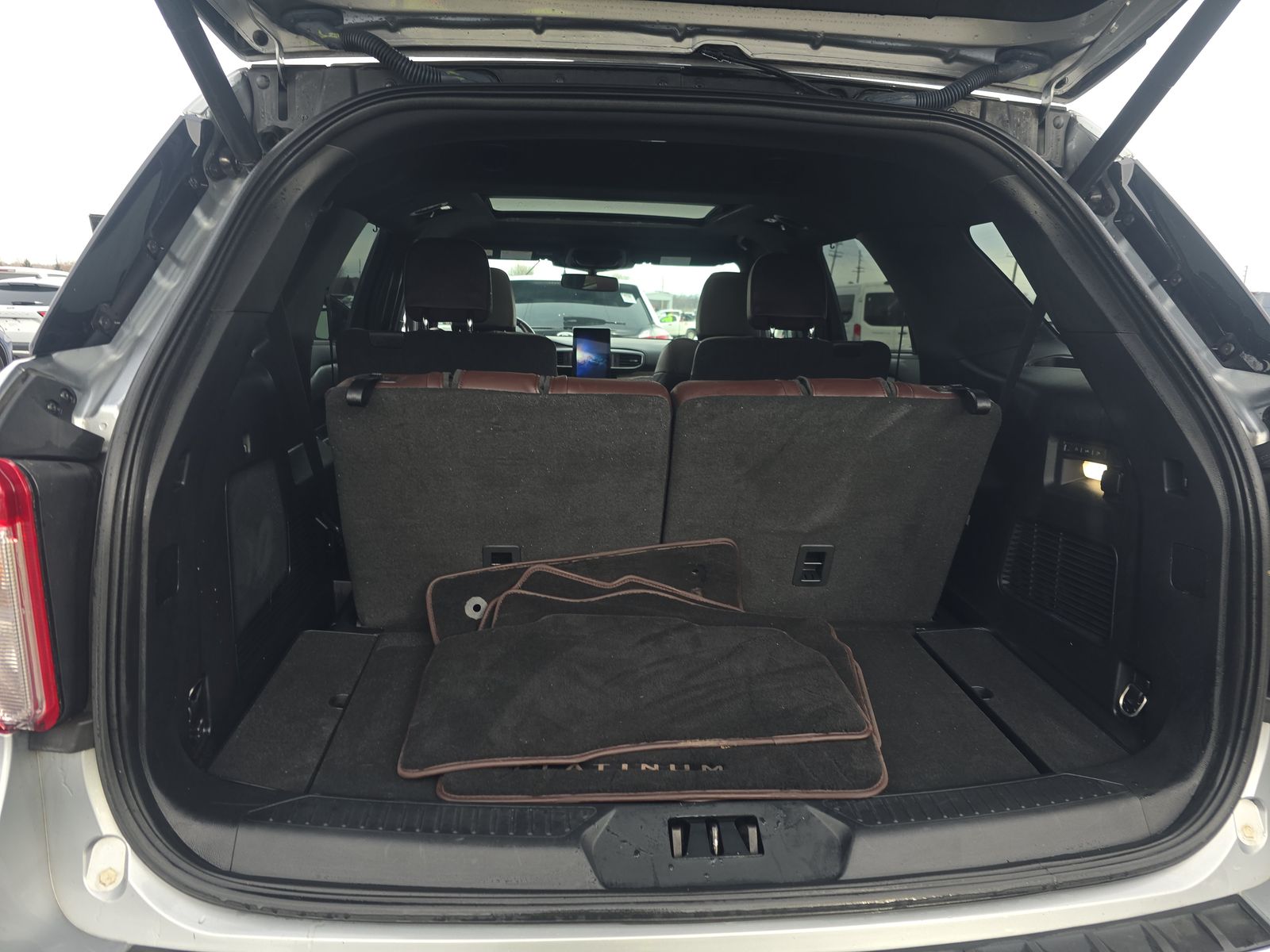 2022 Ford Explorer Platinum AWD