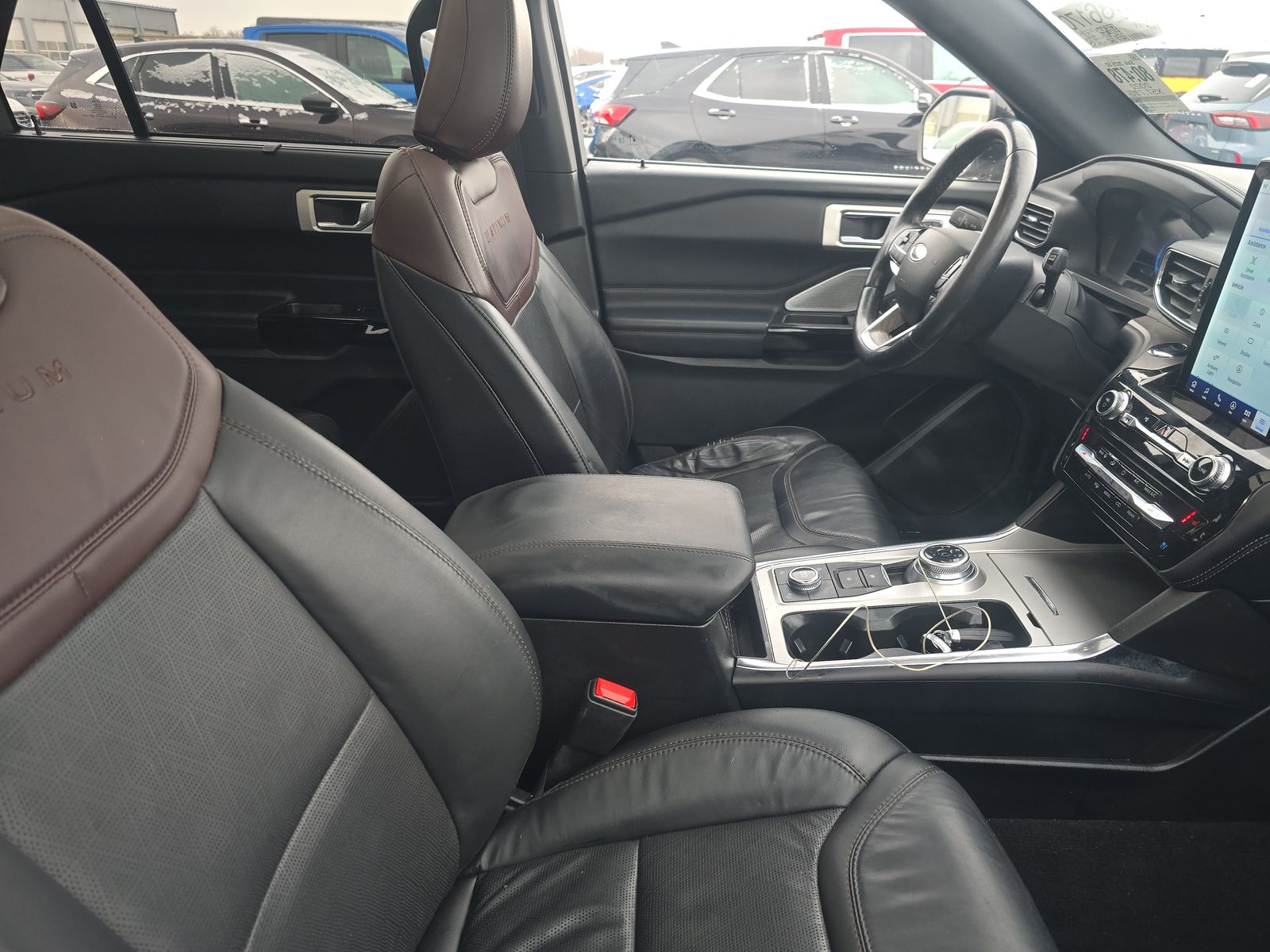 2022 Ford Explorer Platinum AWD