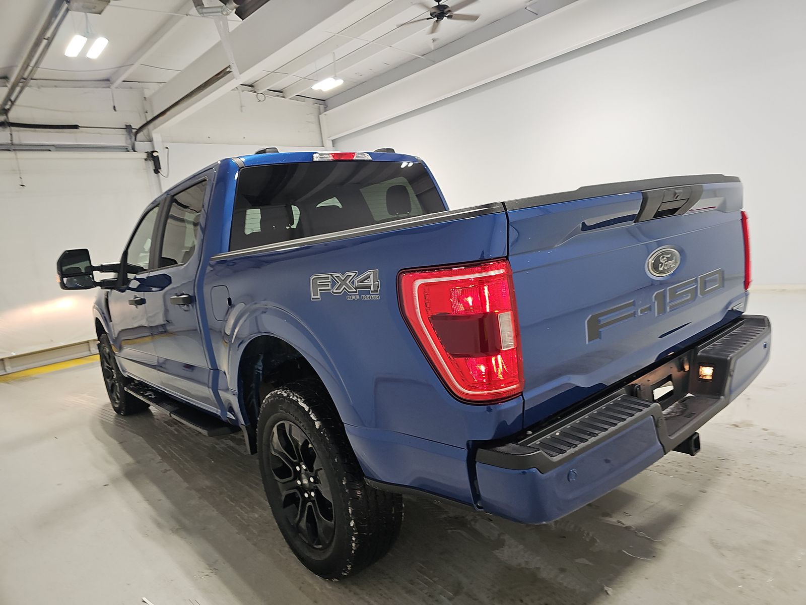 2022 Ford F-150 XL AWD
