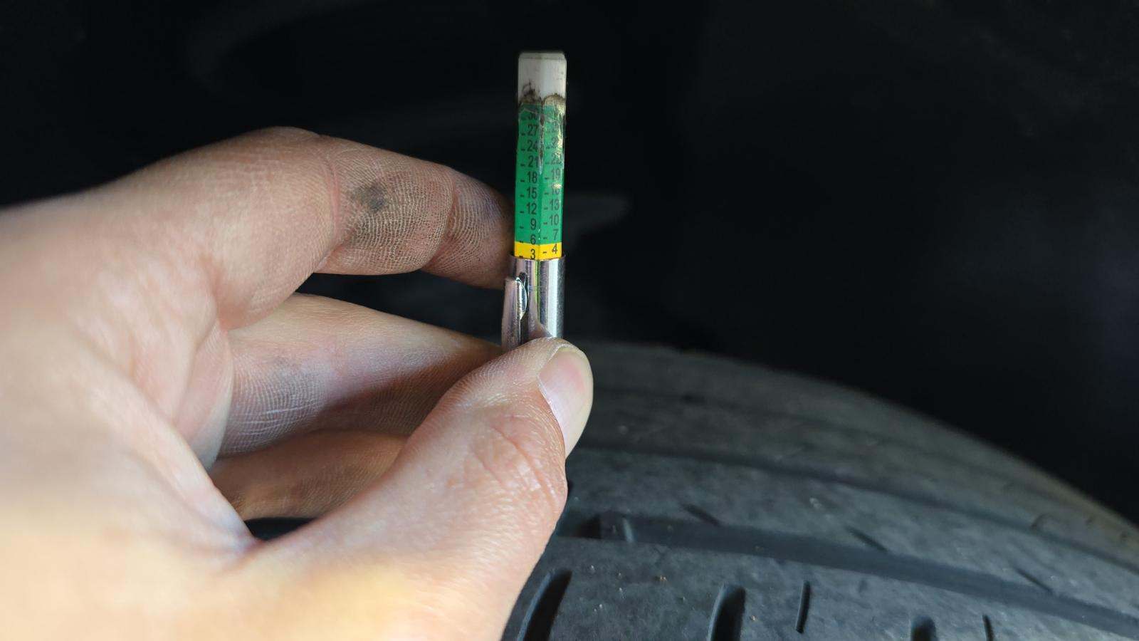 2023 Ford Explorer XLT RWD