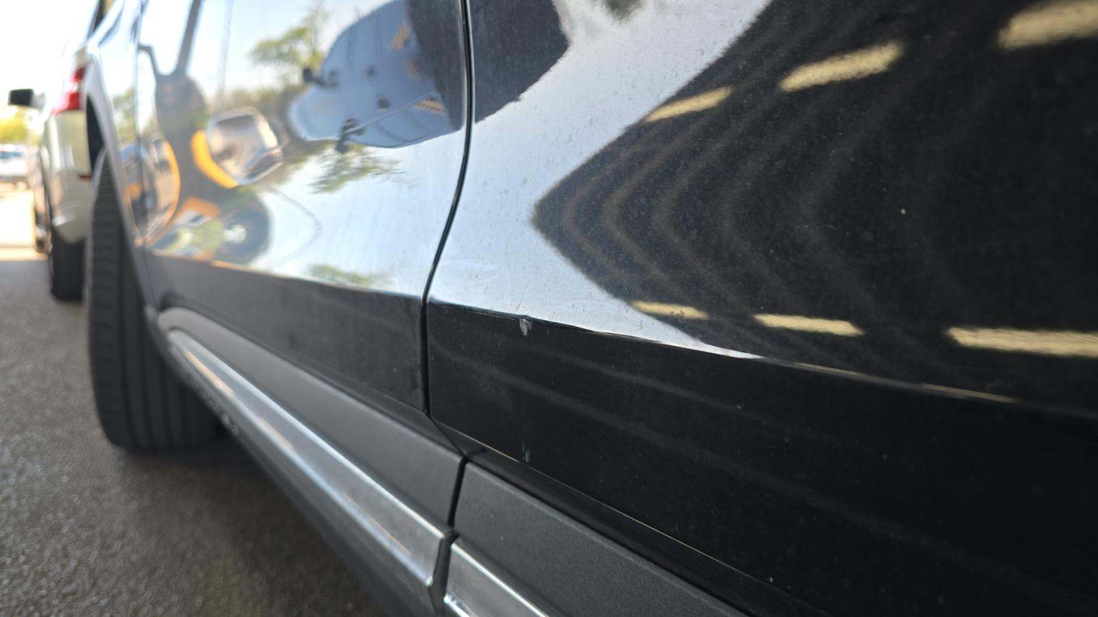 2023 Ford Explorer XLT RWD