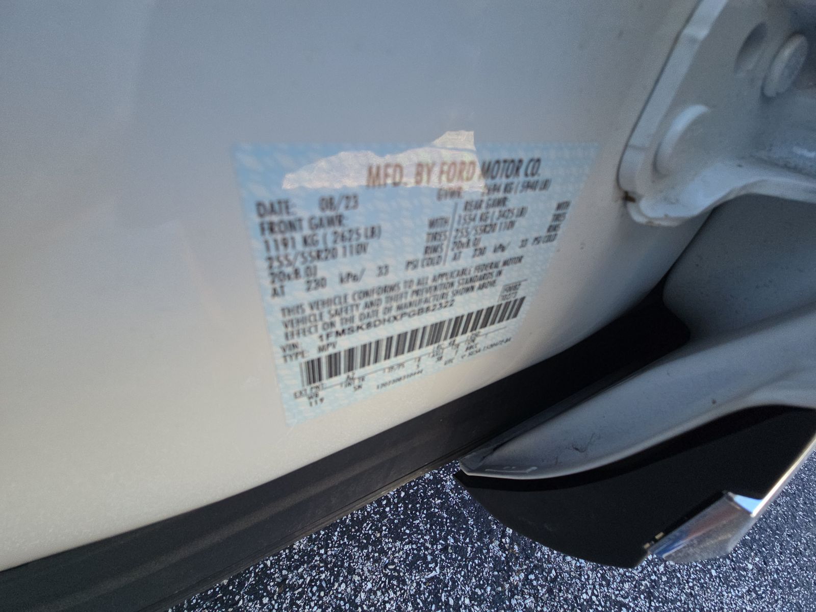 2023 Ford Explorer XLT AWD