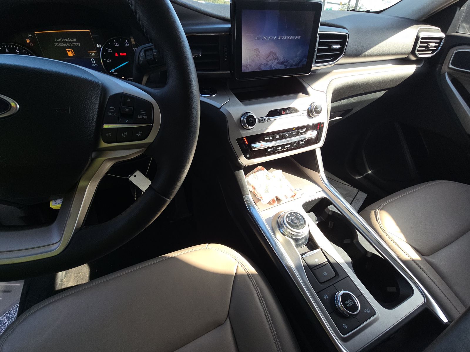 2023 Ford Explorer XLT AWD