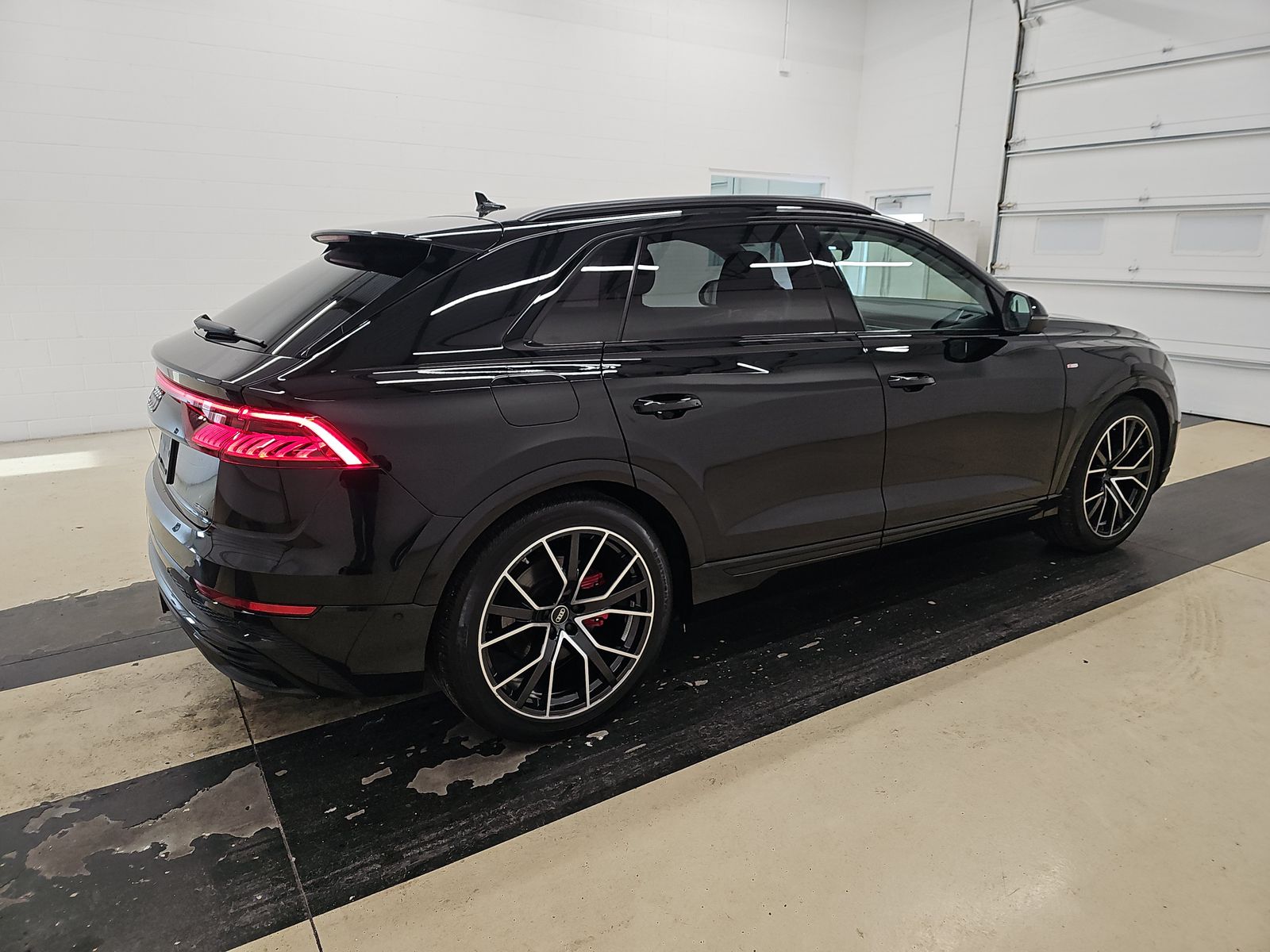 2023 Audi Q8 Prestige AWD