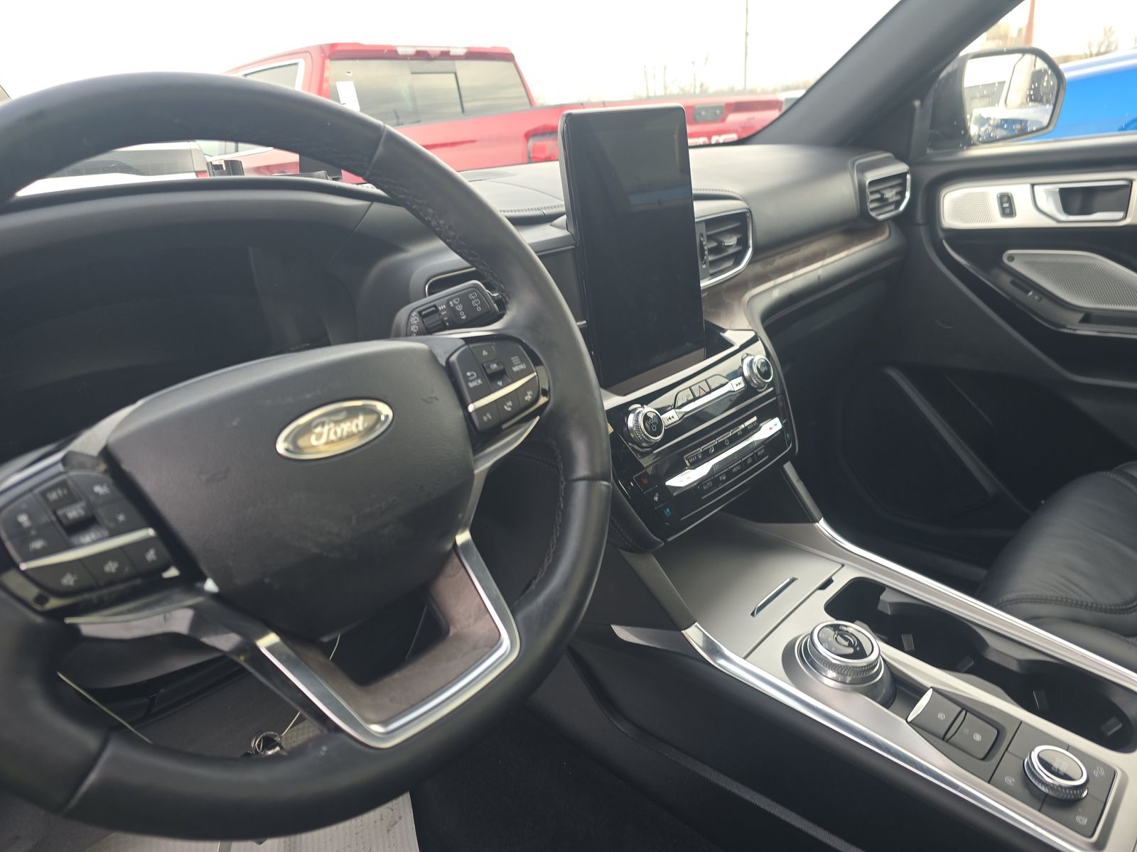 2023 Ford Explorer Platinum AWD