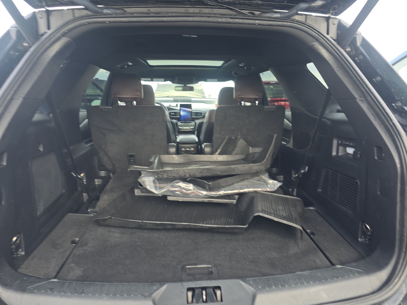 2023 Ford Explorer Platinum AWD