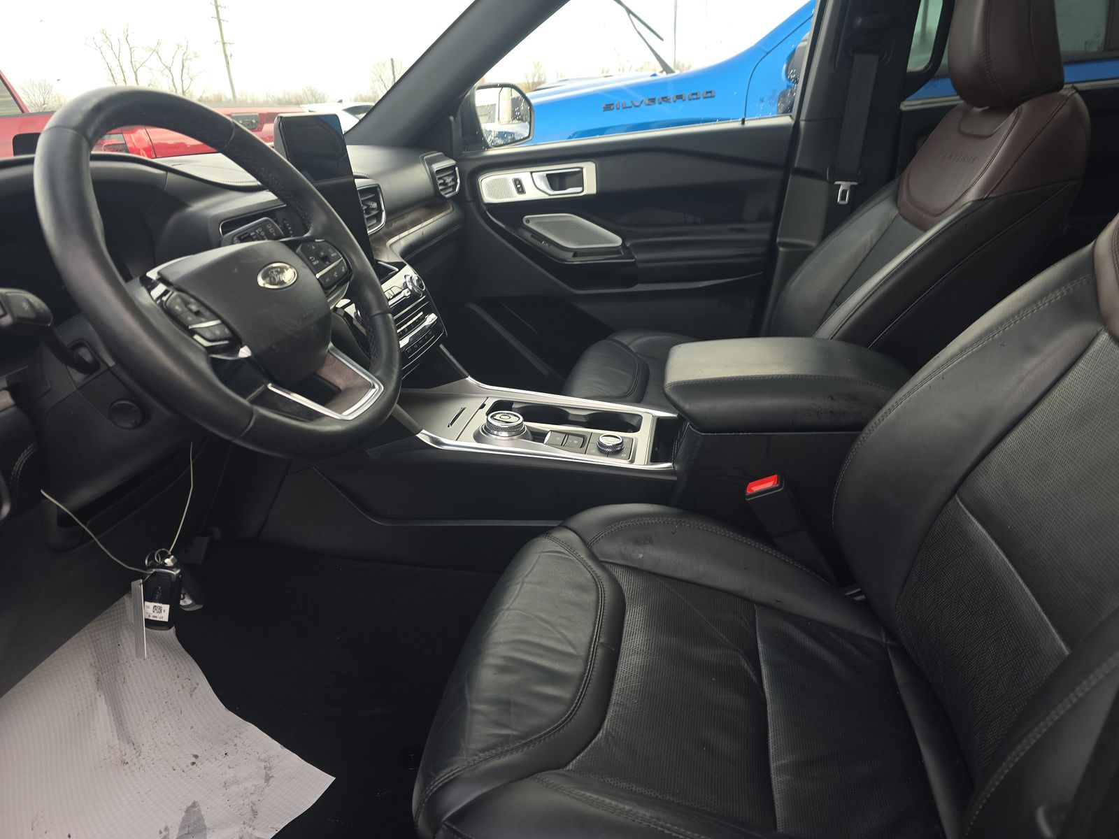 2023 Ford Explorer Platinum AWD