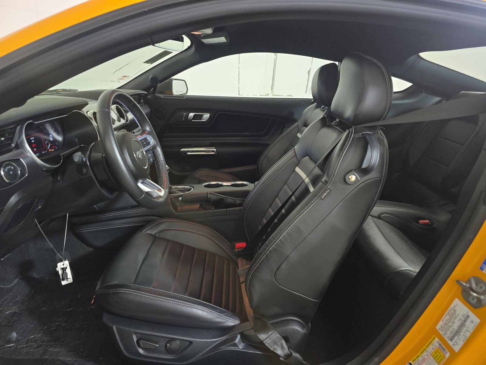 2022 Ford Mustang Mach 1 RWD