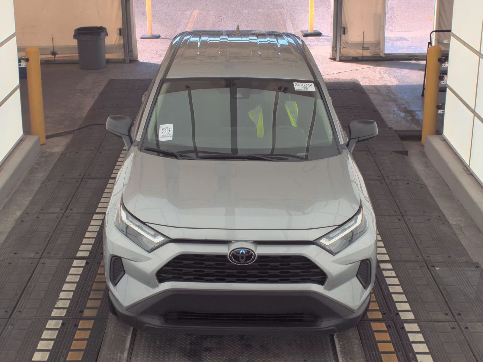 2024 Toyota RAV4 LE FWD