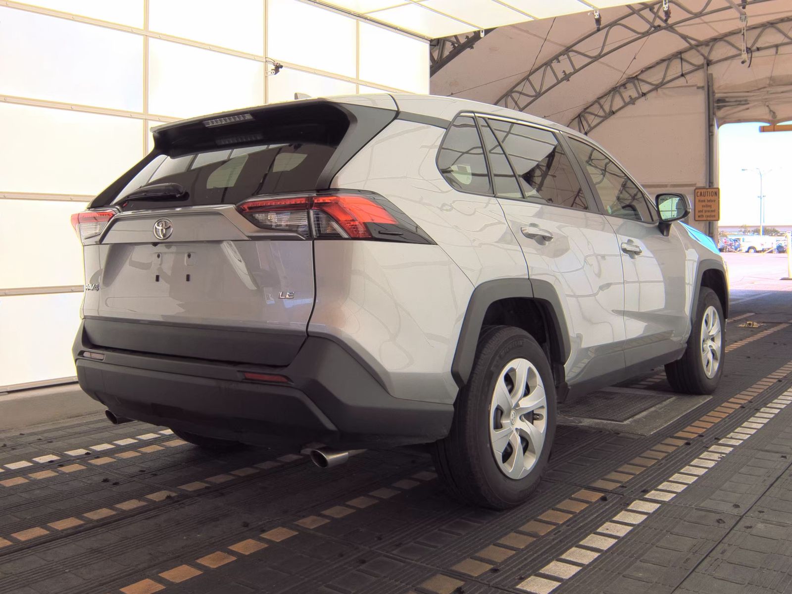 2024 Toyota RAV4 LE FWD