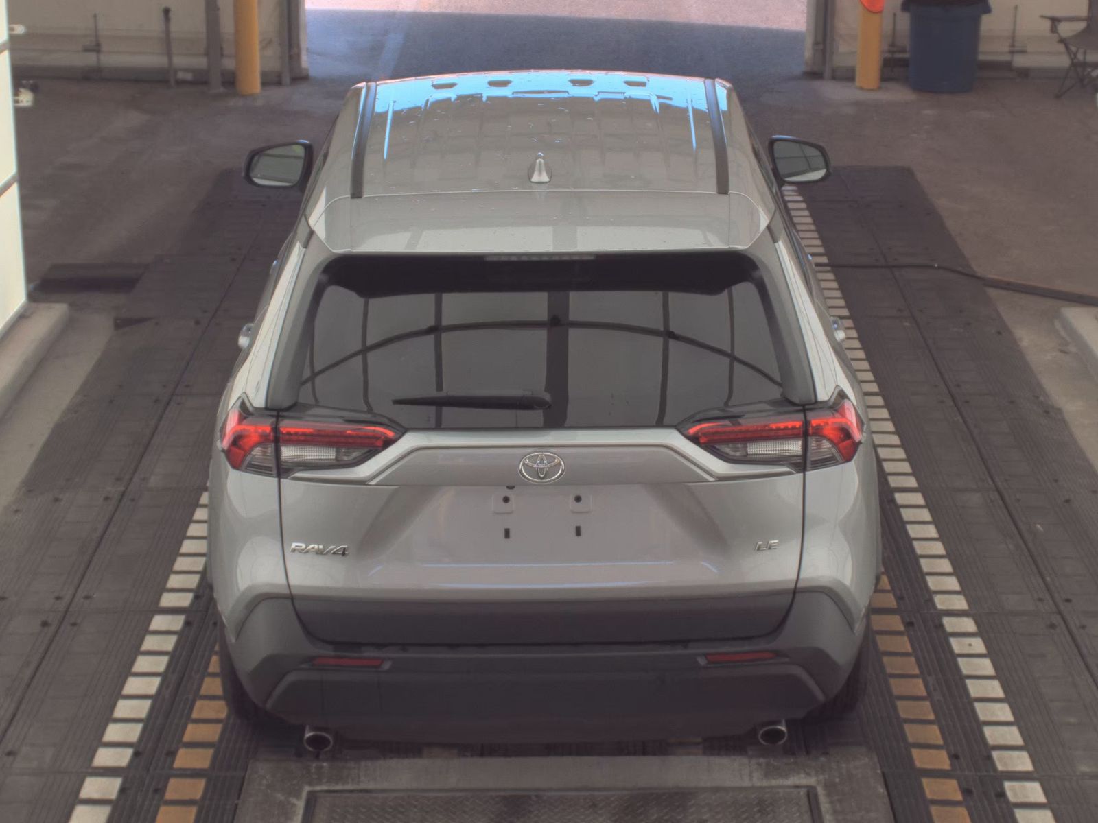 2024 Toyota RAV4 LE FWD