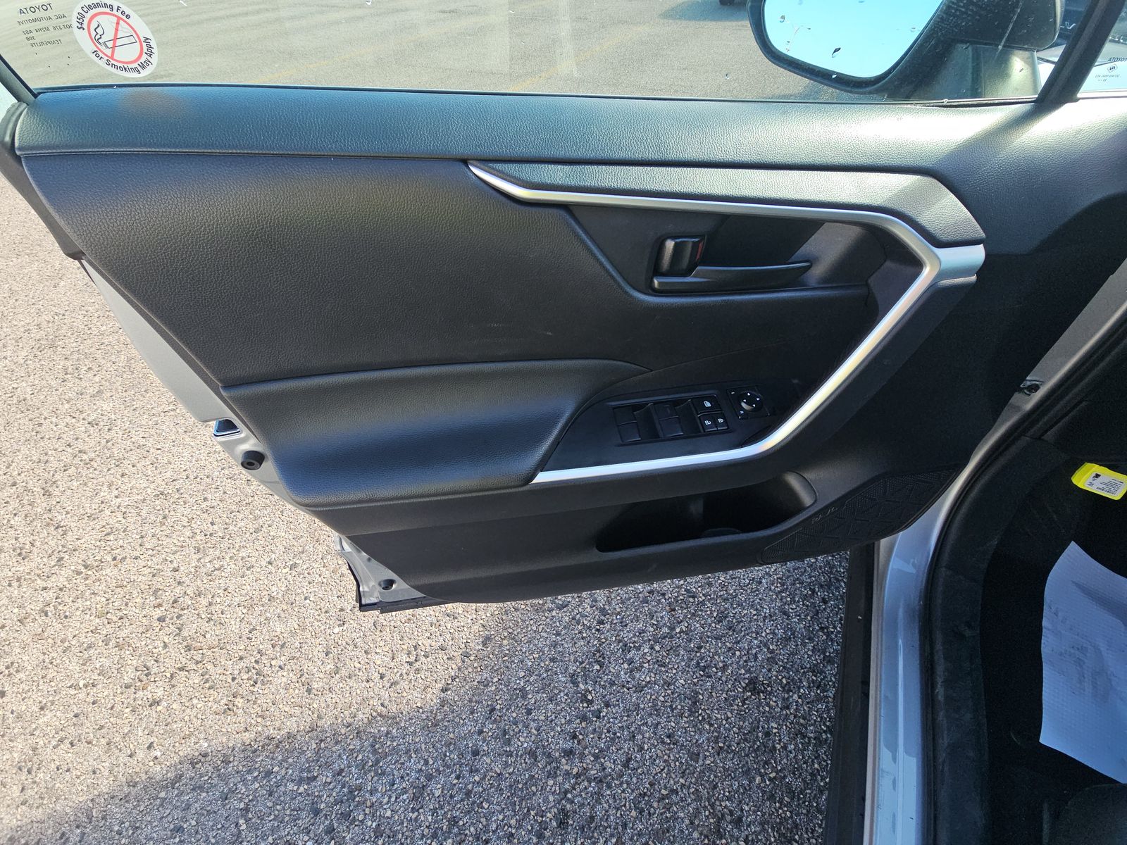 2024 Toyota RAV4 LE FWD