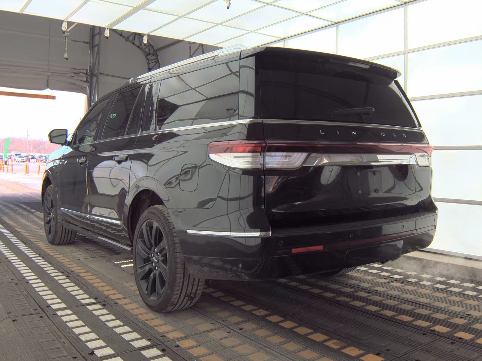 2022 Lincoln Navigator L Reserve AWD