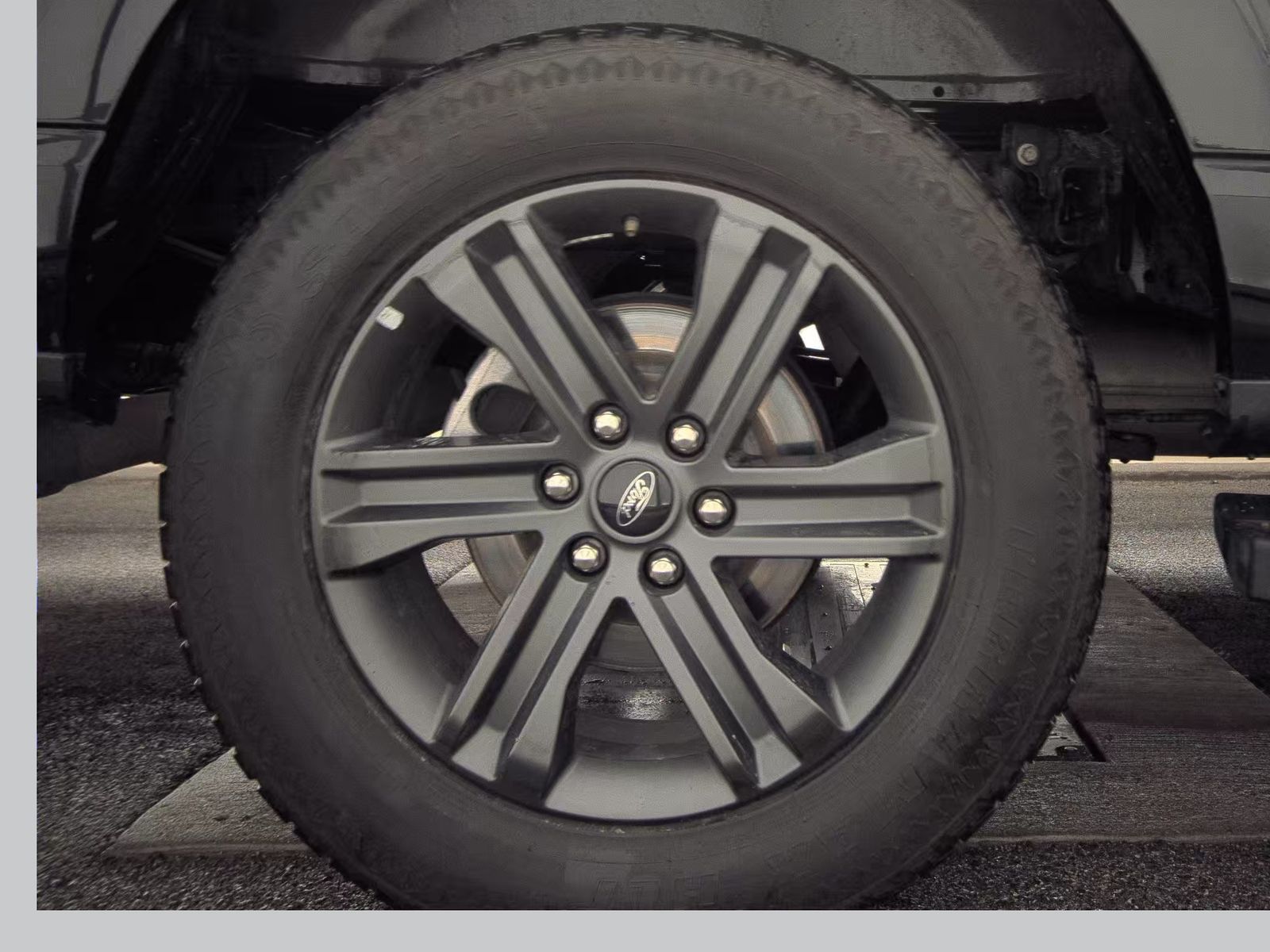 2023 Ford F-150 XLT RWD