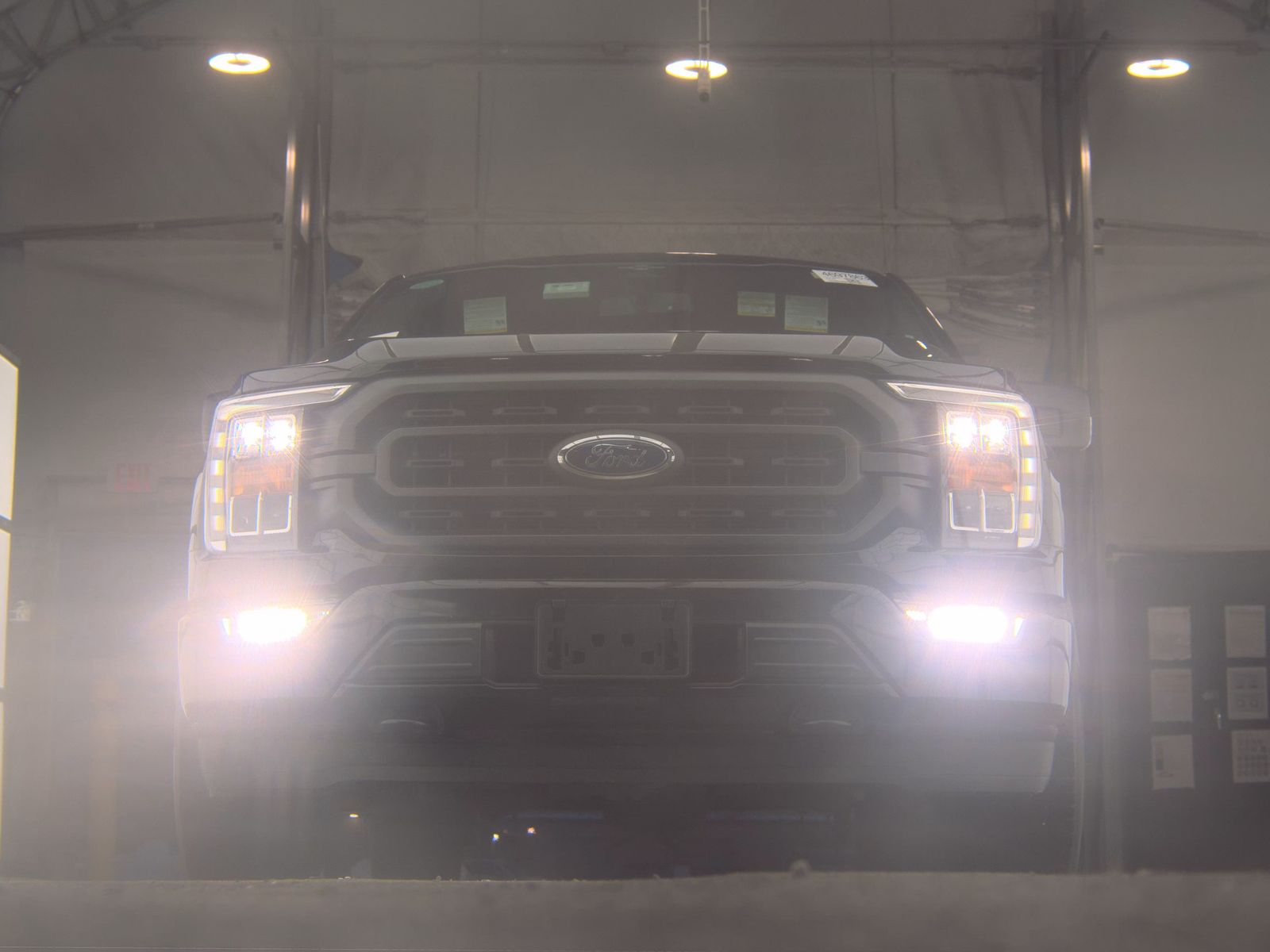 2023 Ford F-150 XLT RWD