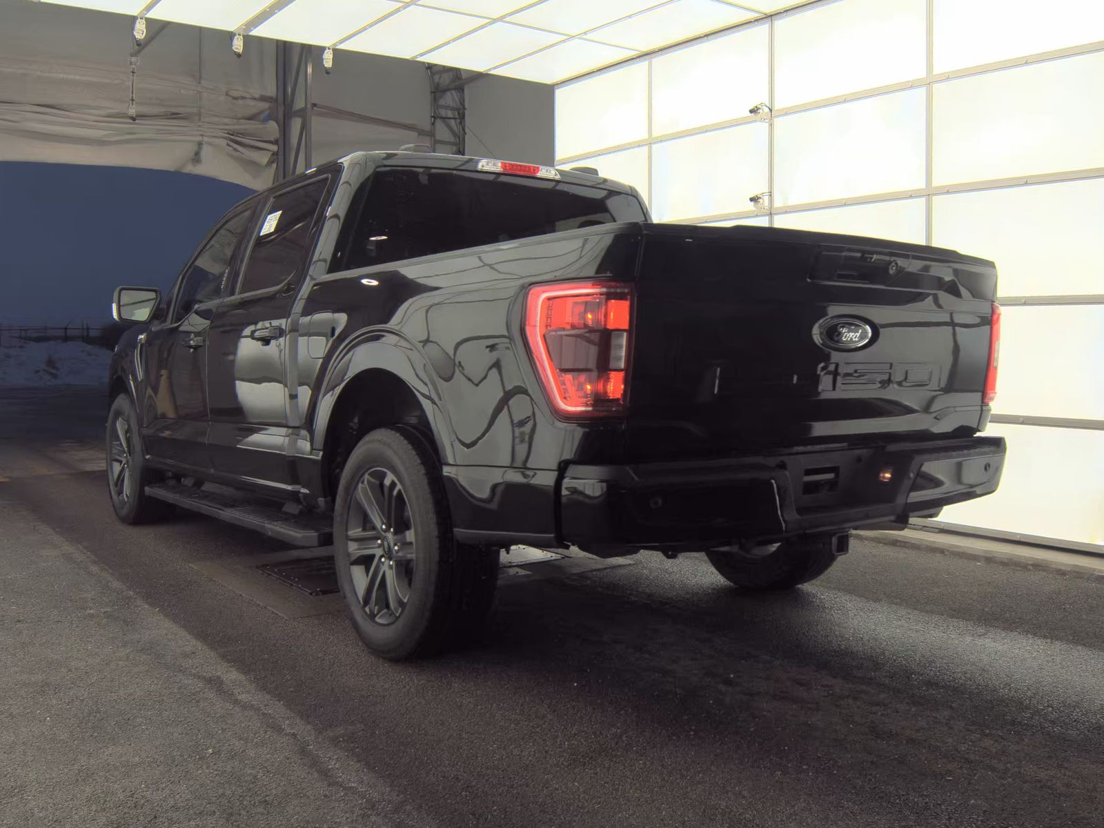 2023 Ford F-150 XLT RWD