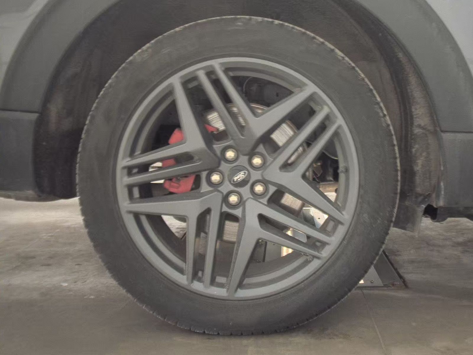 2025 Ford Explorer ST AWD