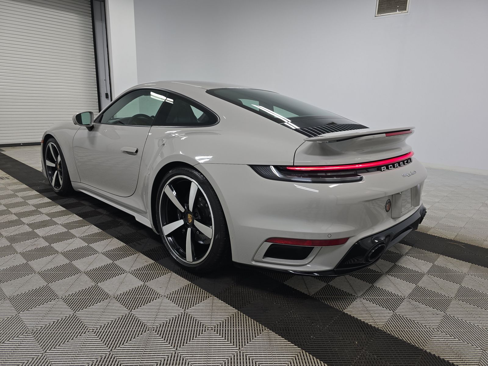 2024 Porsche 911 Turbo S AWD