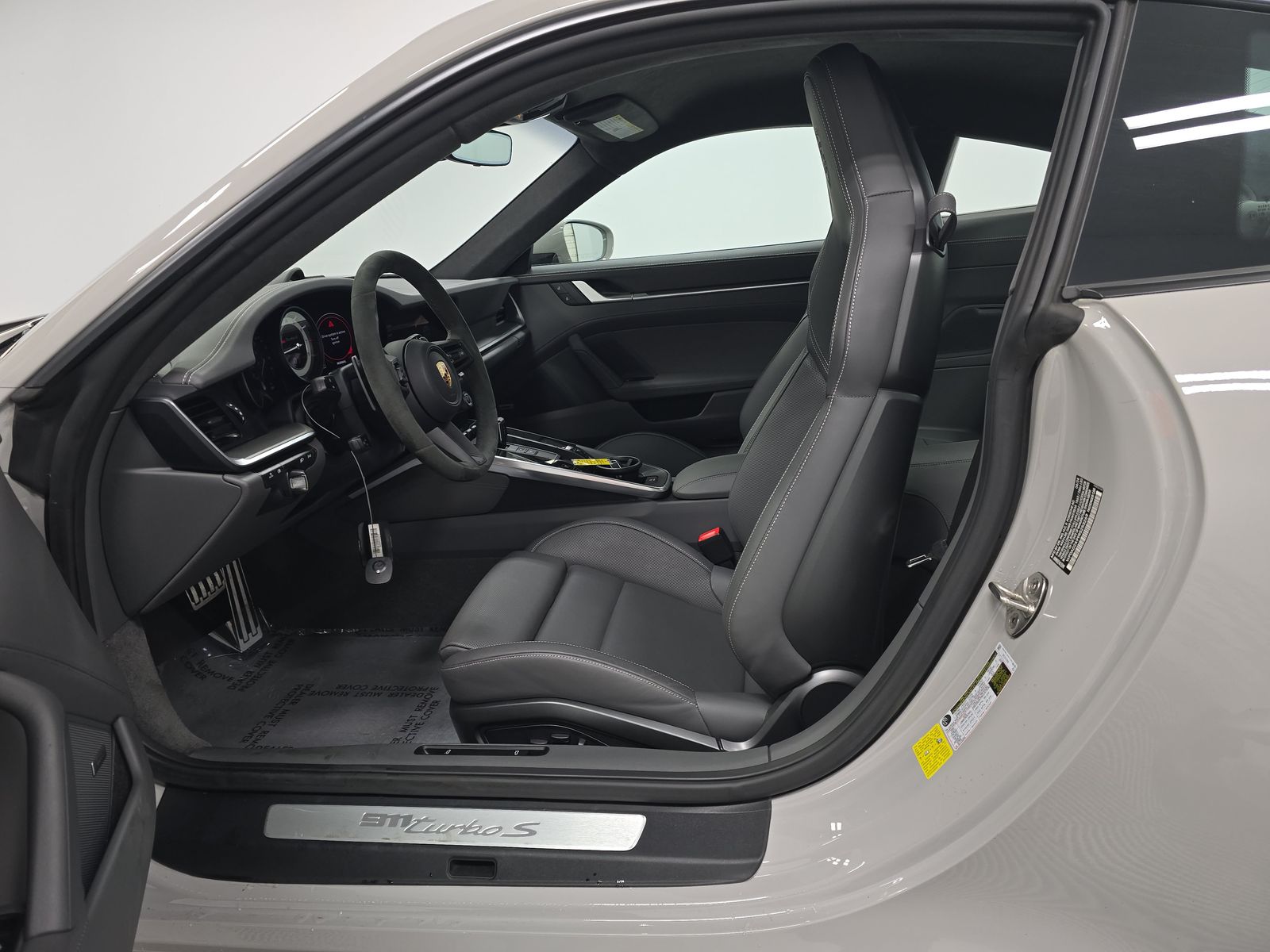 2024 Porsche 911 Turbo S AWD