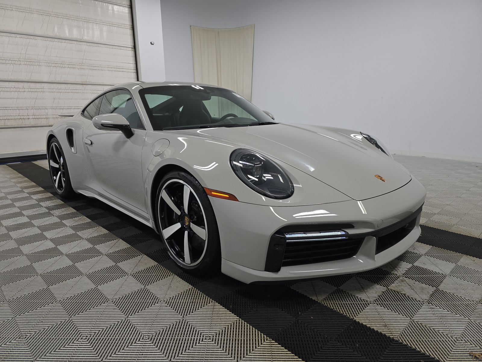 2024 Porsche 911 Turbo S AWD