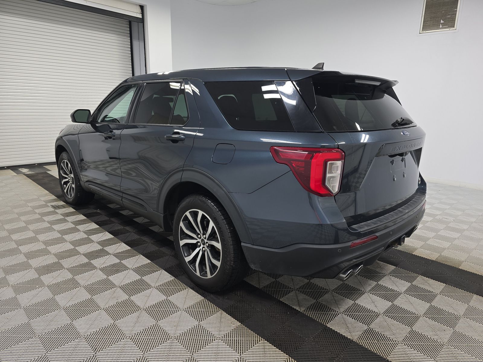 2022 Ford Explorer ST AWD