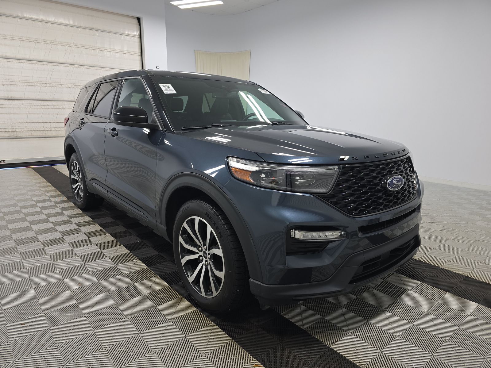 2022 Ford Explorer ST AWD